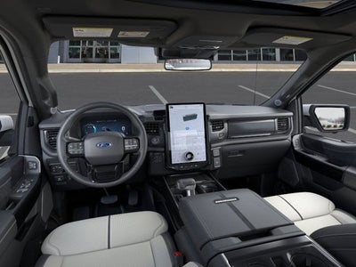 2025 Ford F-150 Lightning Platinum®