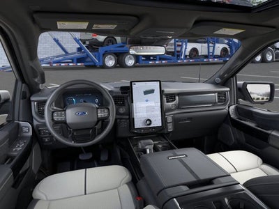 2025 Ford F-150 Lightning Platinum®