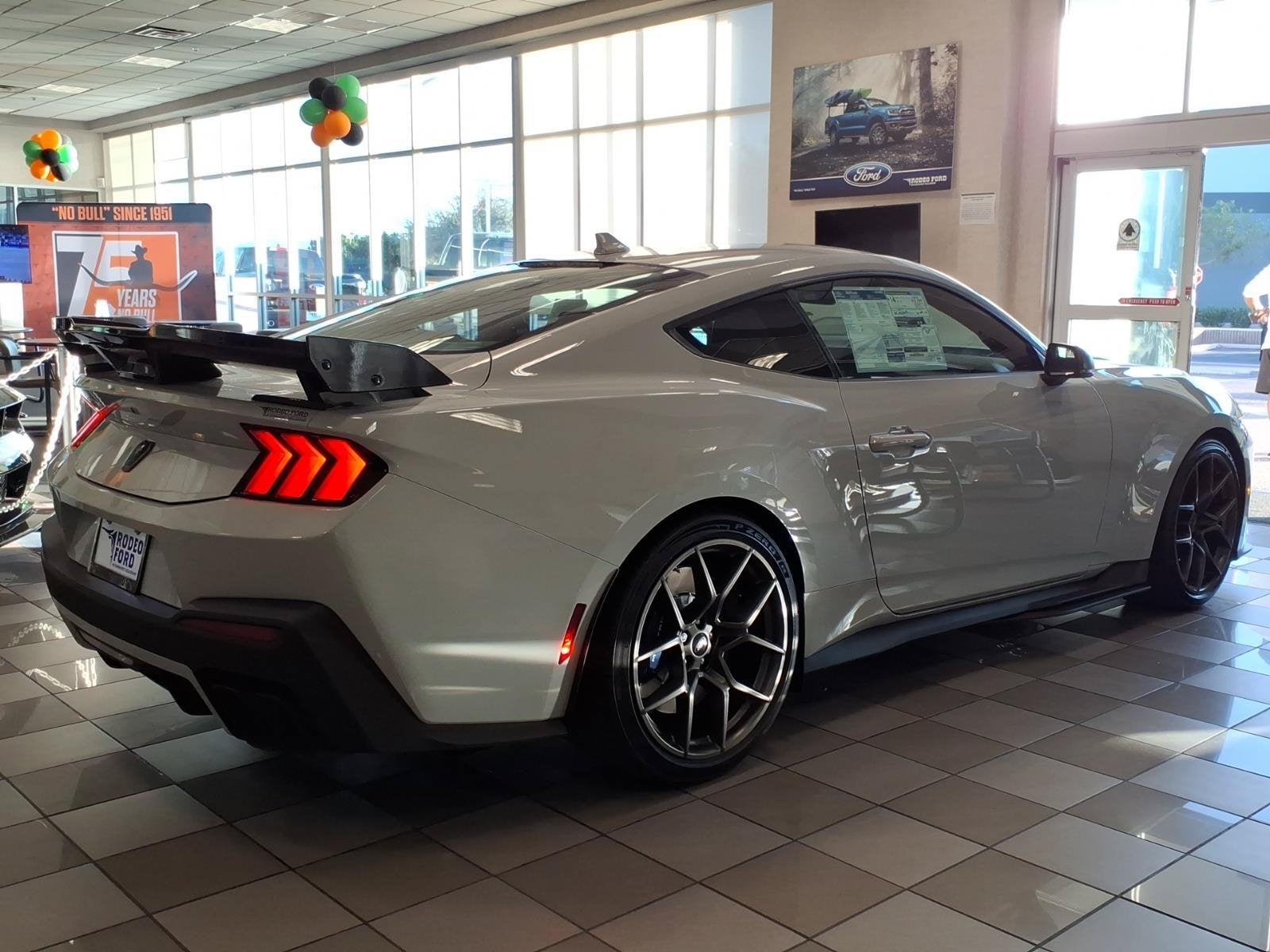 2026 Ford Mustang Dark Horse SC