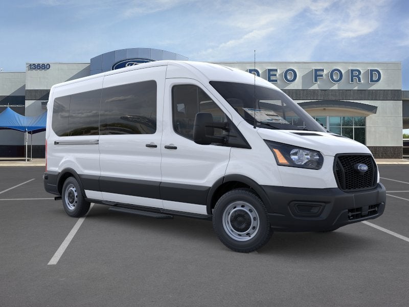 2025 Ford Transit Passenger Wagon XL