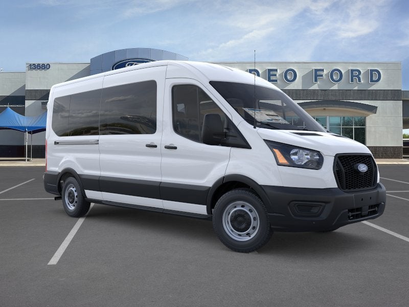 2026 Ford Transit Passenger Wagon XL