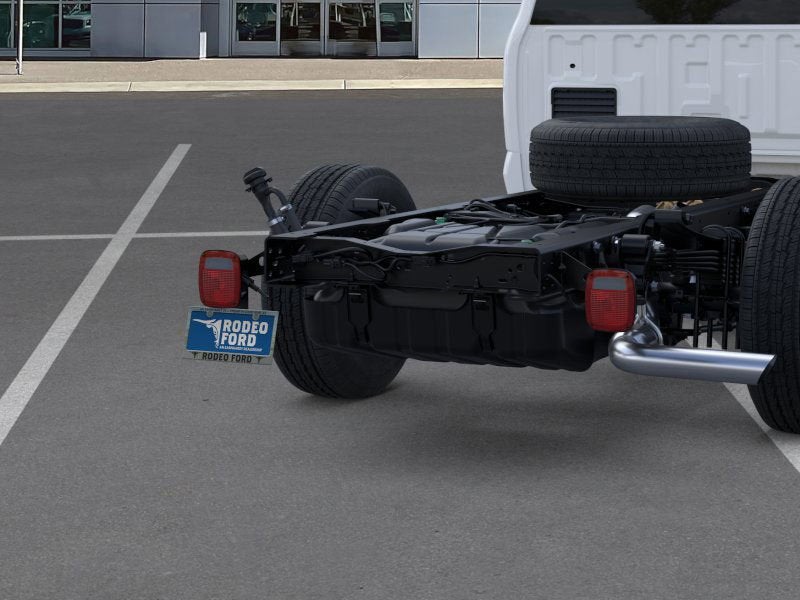 2025 Ford Super Duty F-350 SRW XL