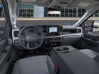 2025 Ford Super Duty F-350 SRW XL