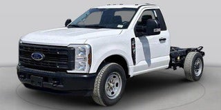 2027 Ford Super Duty F-350 SRW XL