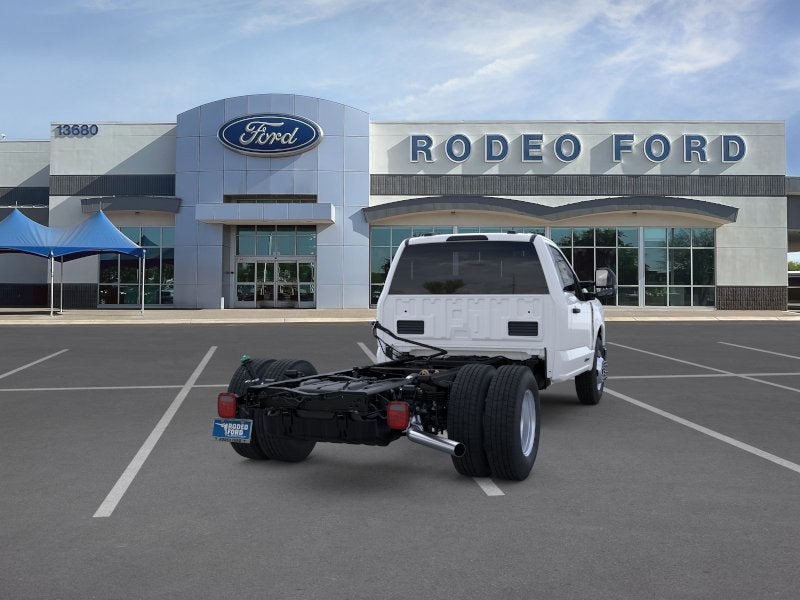 2026 Ford Super Duty F-350 DRW XL