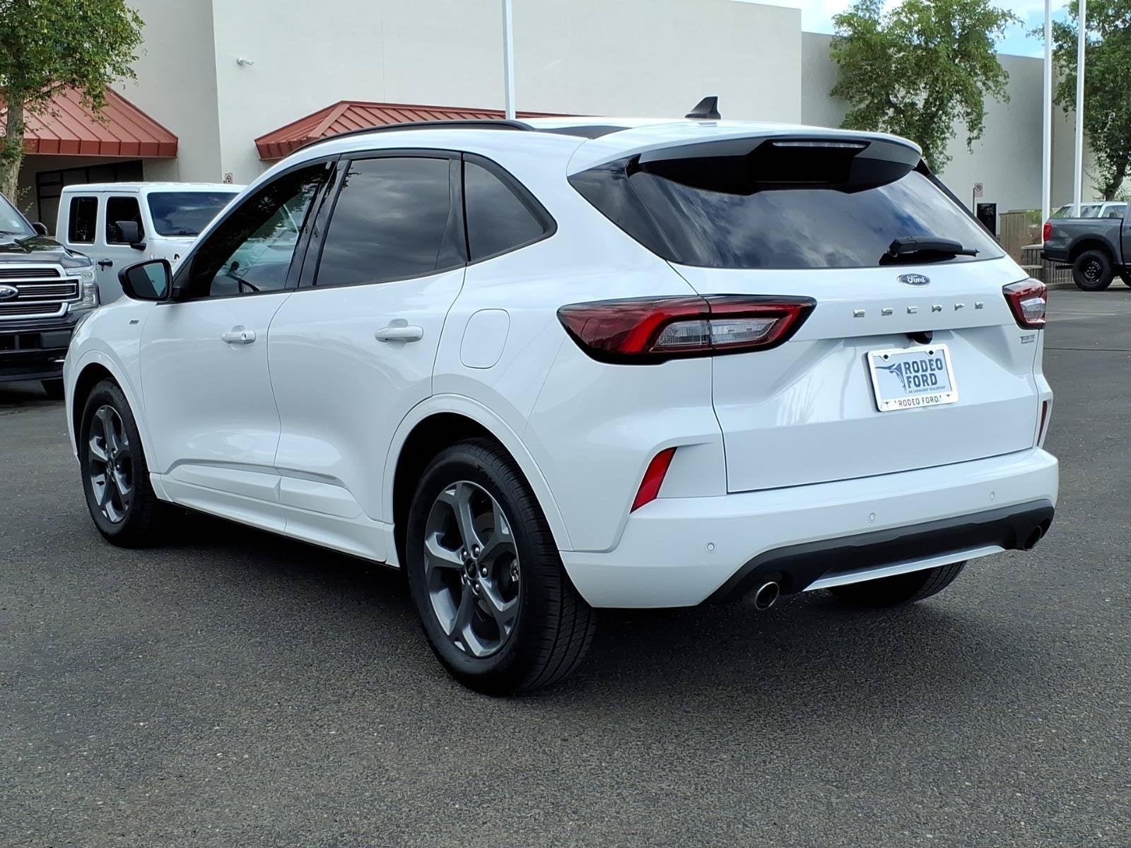2023 Ford Escape ST-Line