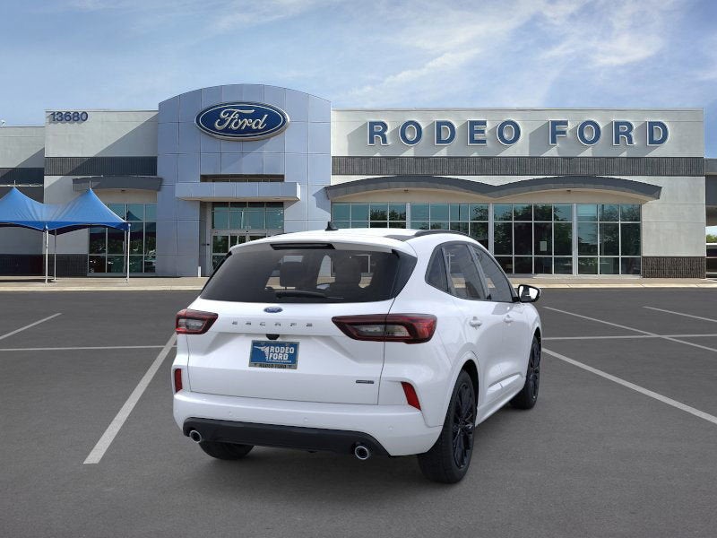 2026 Ford Escape ST-Line Elite