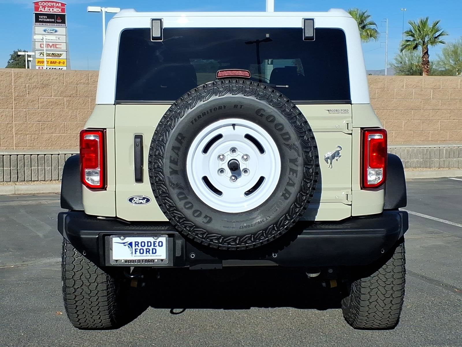 2026 Ford Bronco Heritage Edition