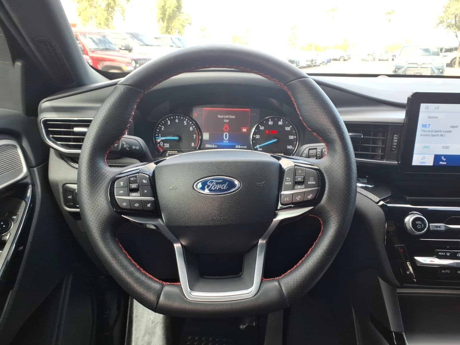 2023 Ford Explorer ST-Line