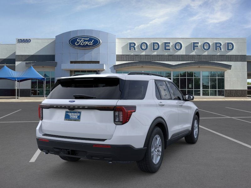 2026 Ford Explorer Active w/100A Pkg