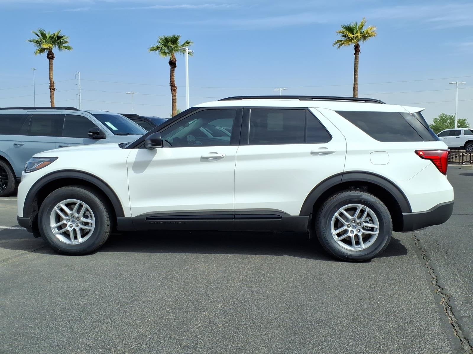 2026 Ford Explorer Active w/200A Pkg