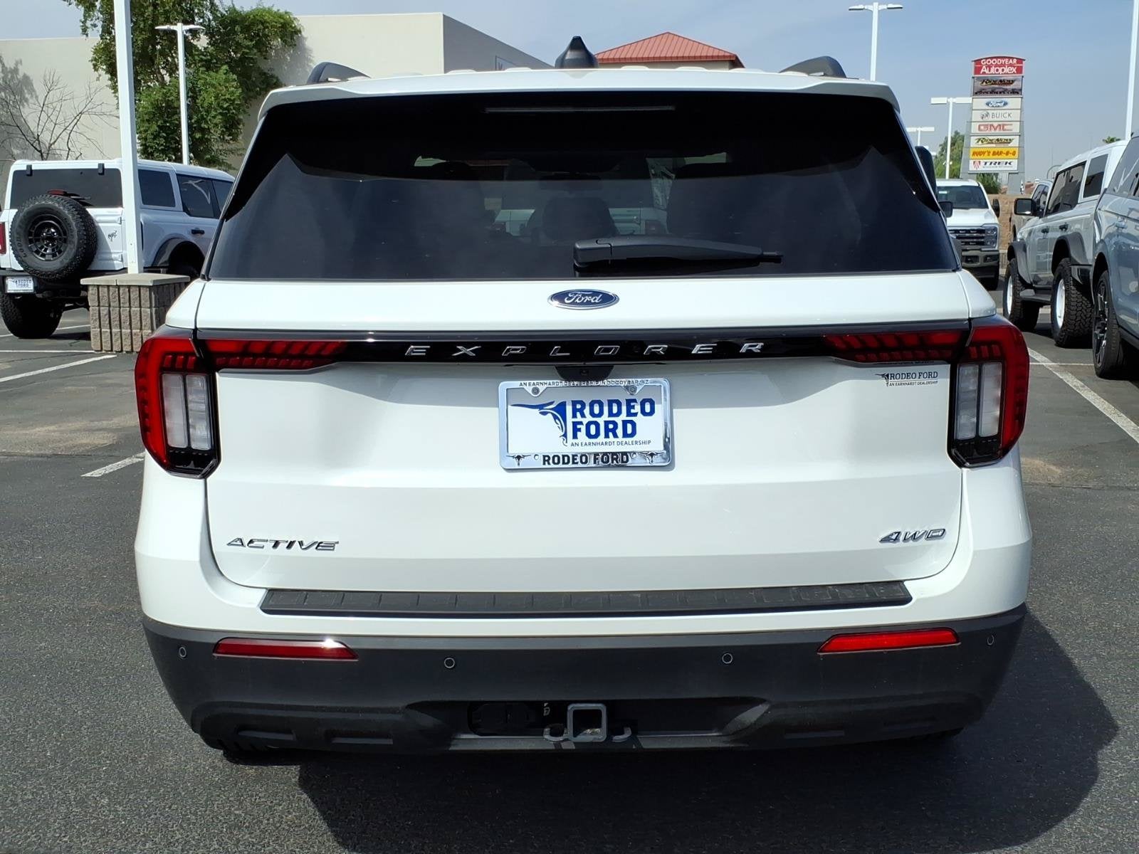 2026 Ford Explorer Active w/200A Pkg