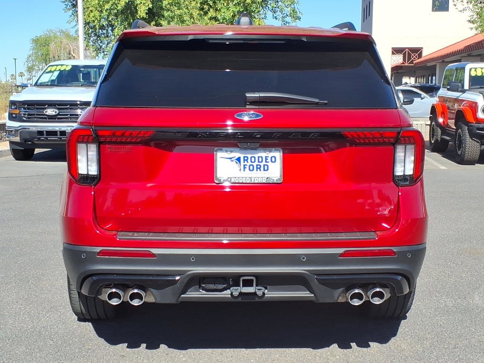 2025 Ford Explorer ST