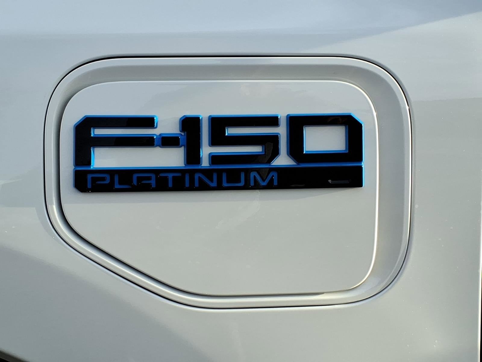 2025 Ford F-150 Lightning Platinum