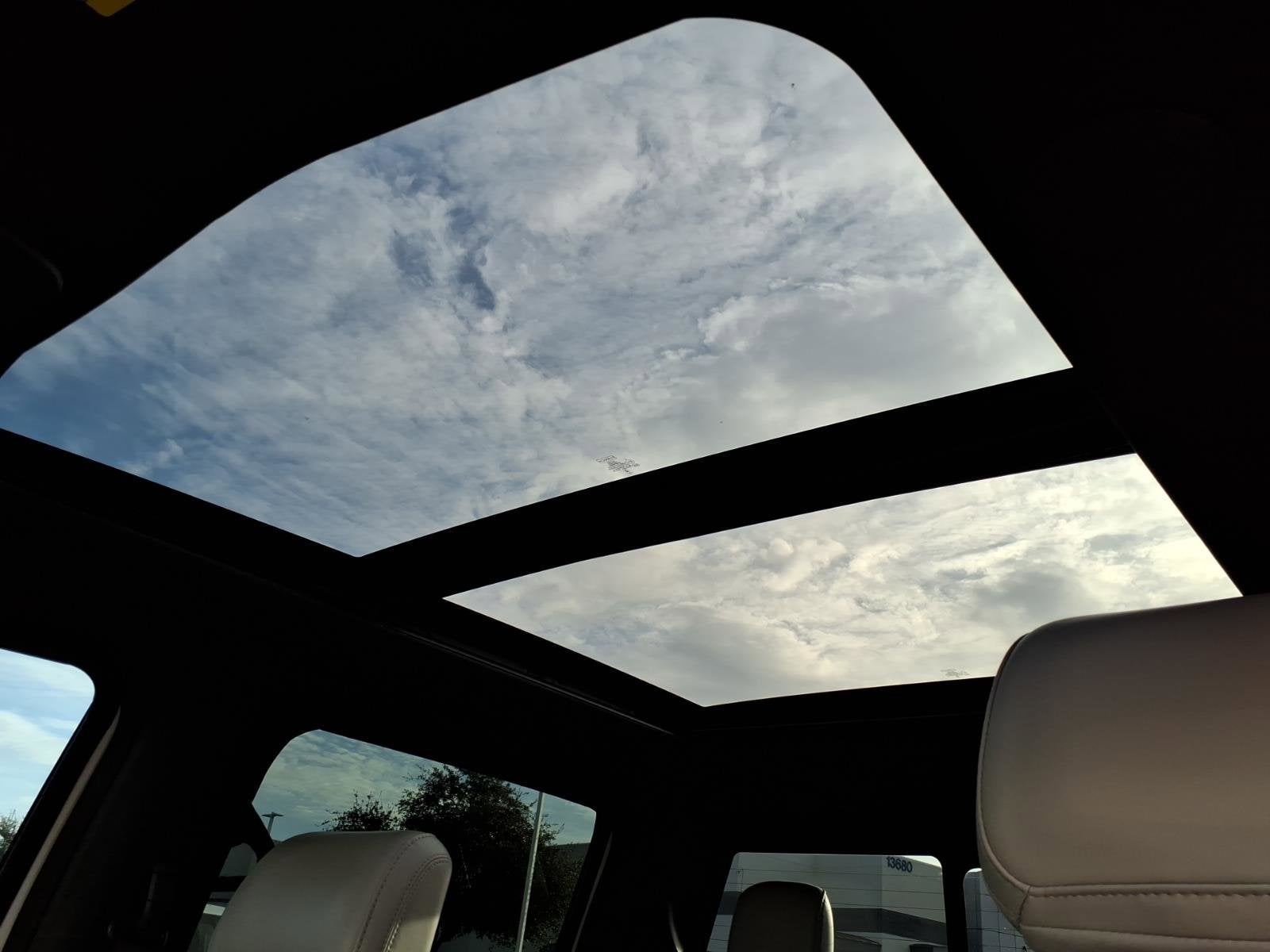 2025 Ford F-150 Lightning Platinum