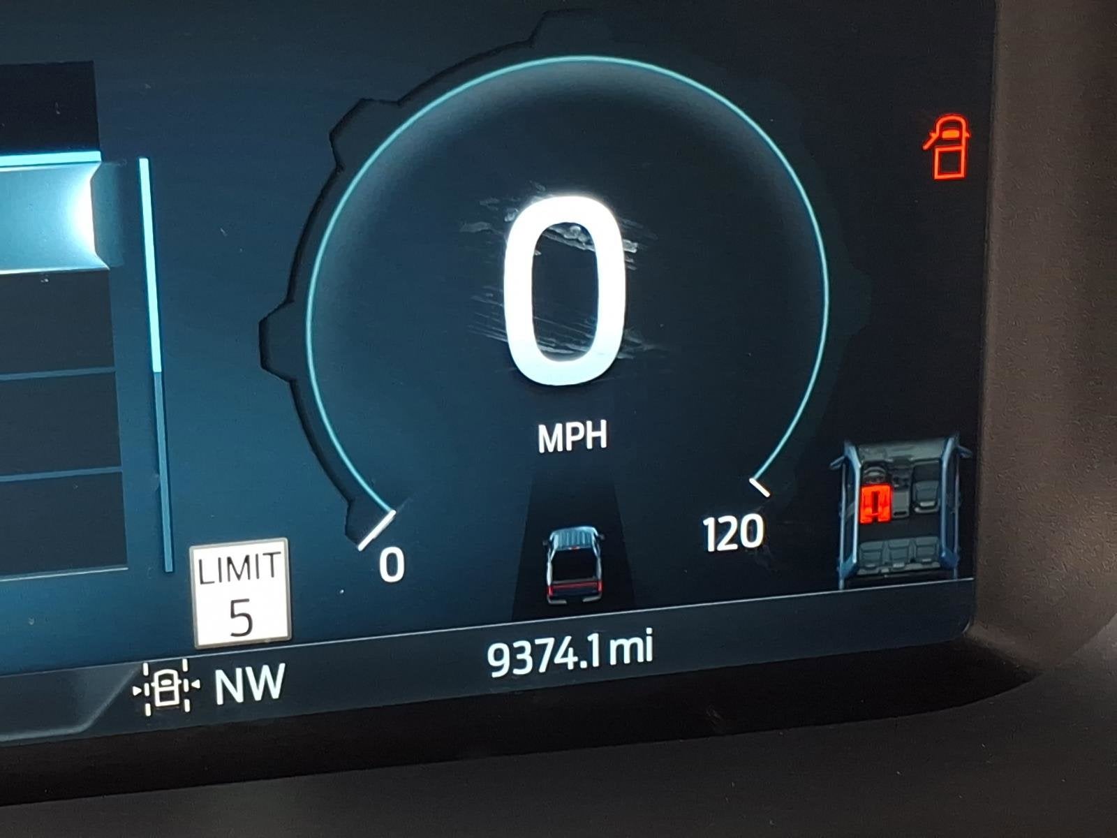 2025 Ford F-150 Lightning Platinum