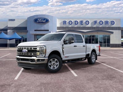 2027 Ford Super Duty F-250 SRW XLT