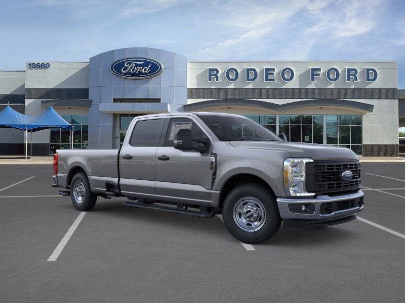 2025 Ford Super Duty F-250 SRW XL
