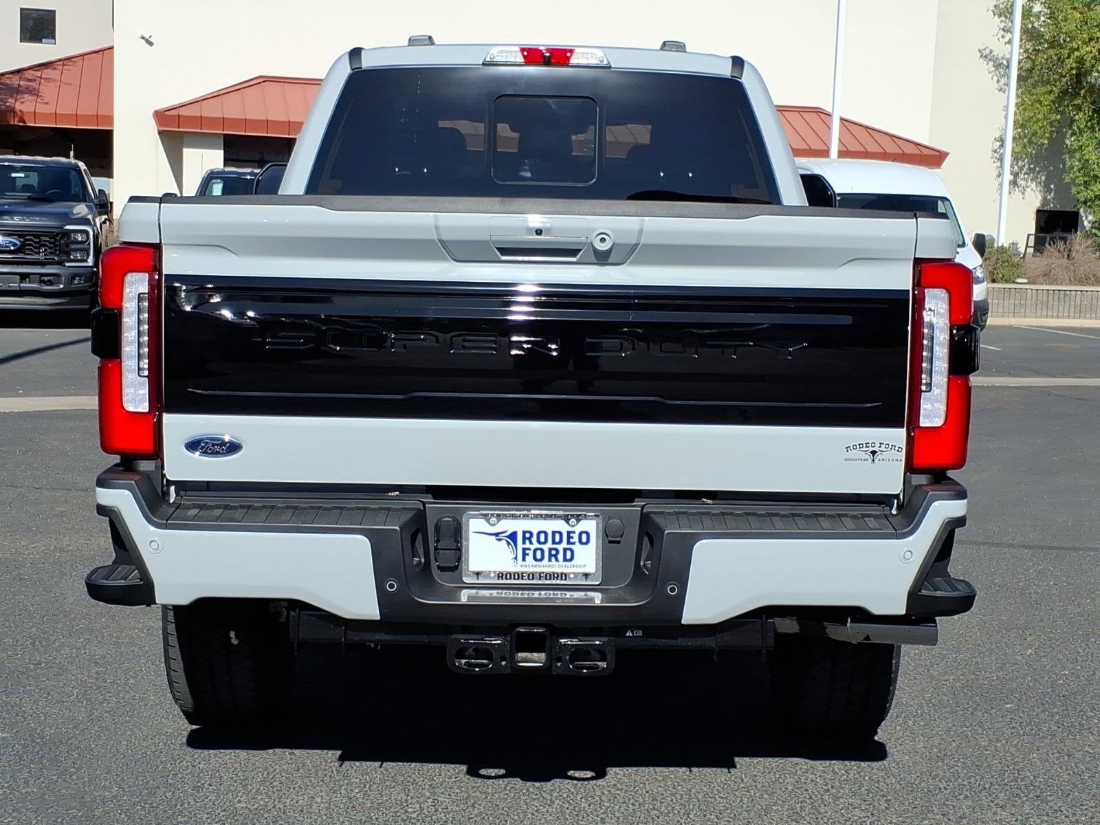2026 Ford Super Duty F-250 SRW Platinum