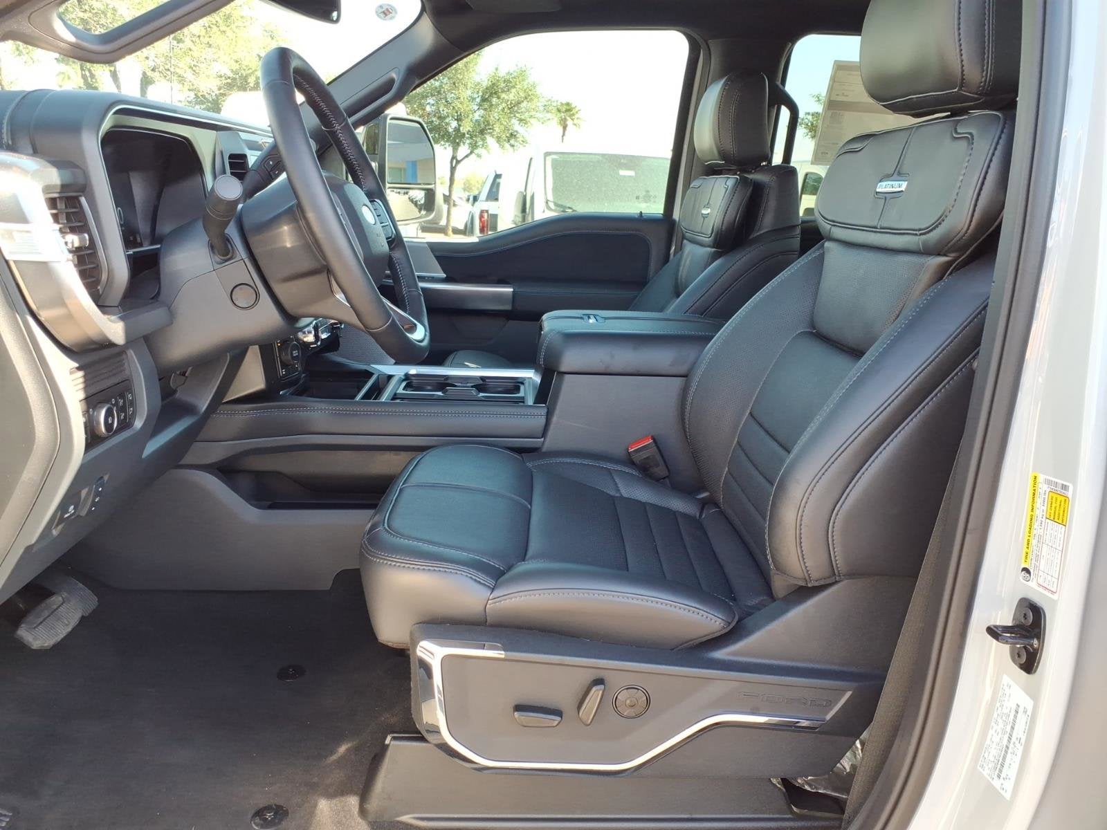 2026 Ford Super Duty F-250 SRW Platinum