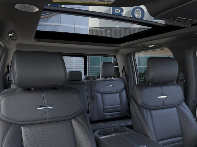 2025 Ford Super Duty F-250 SRW Platinum