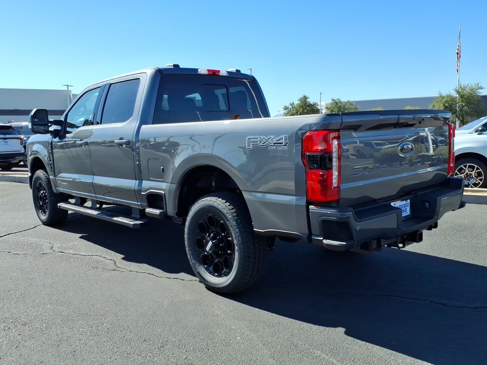 2026 Ford Super Duty F-250 SRW LARIAT