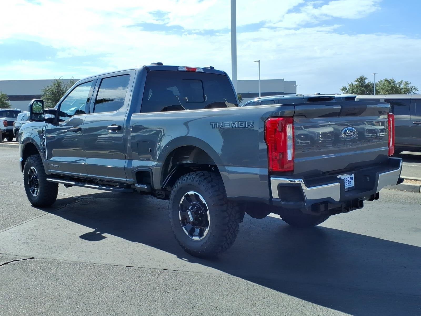2026 Ford Super Duty F-250 SRW XLT