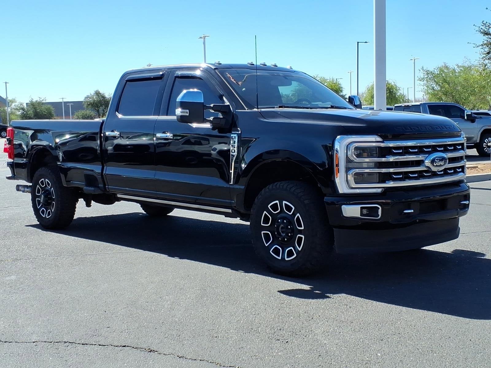 2024 Ford Super Duty F-350 SRW Platinum
