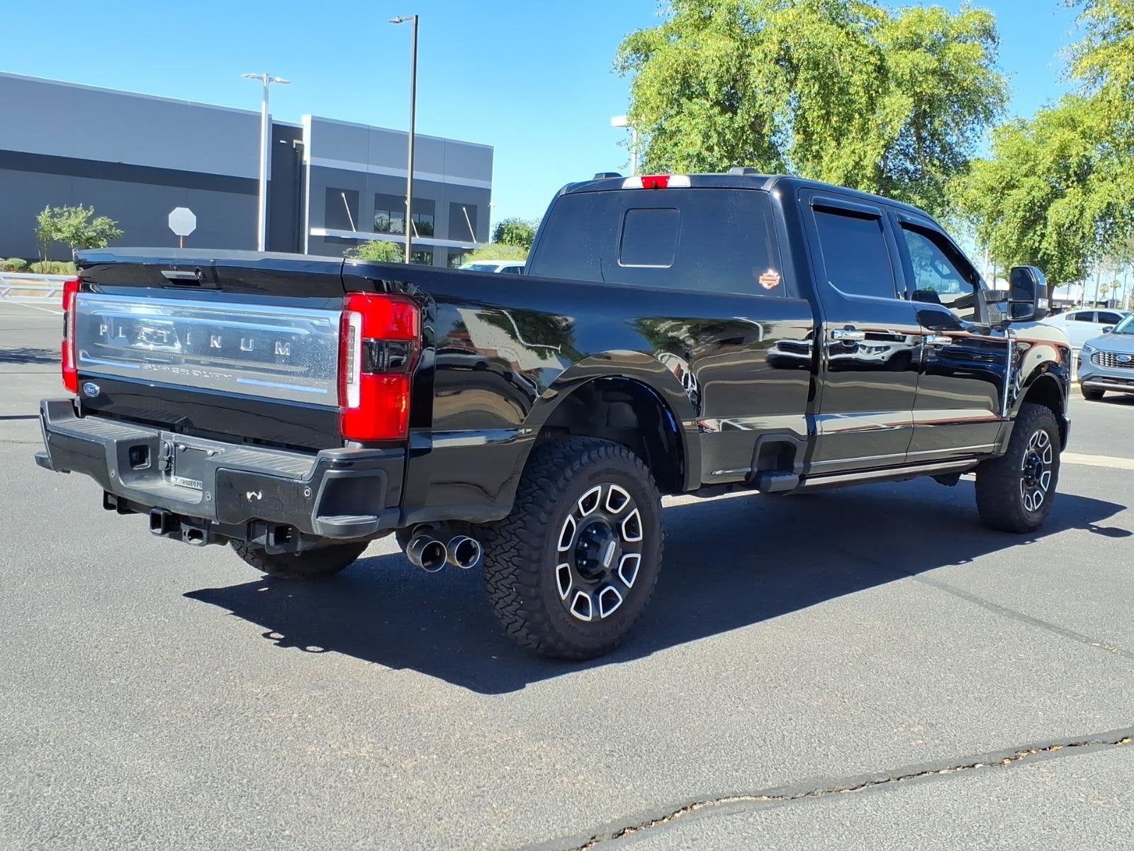 2024 Ford Super Duty F-350 SRW Platinum