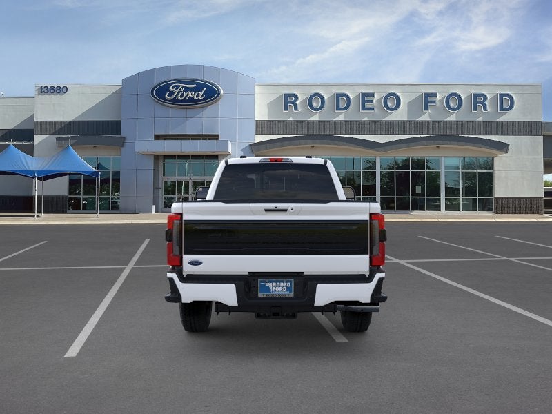 2026 Ford Super Duty F-350 SRW Platinum