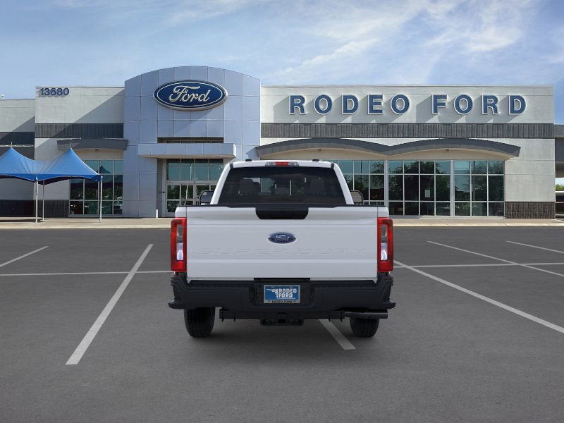 2025 Ford Super Duty F-350 SRW XL