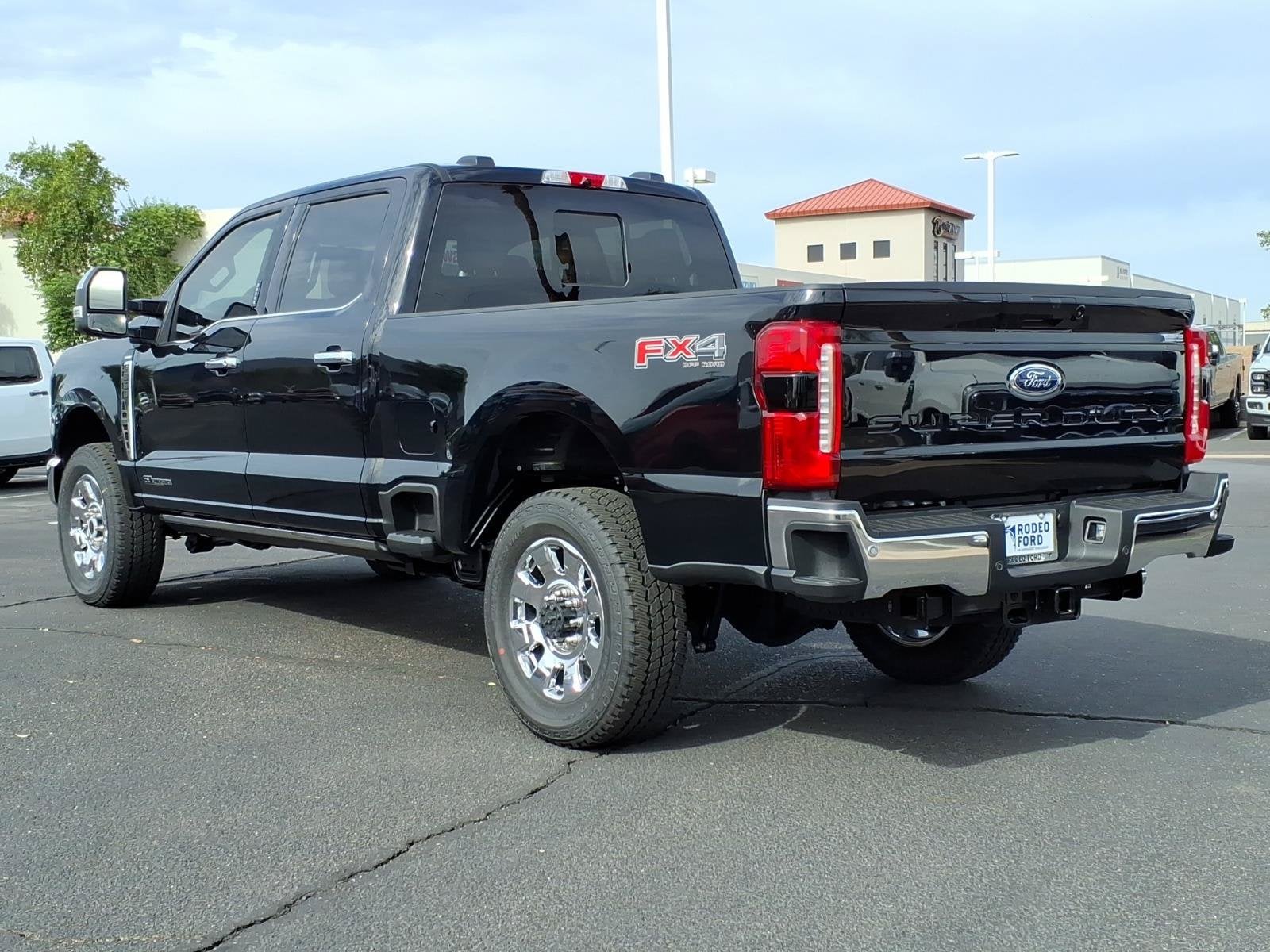 2026 Ford Super Duty F-350 SRW LARIAT