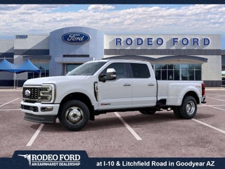 2027 Ford Super Duty F-350 DRW Platinum
