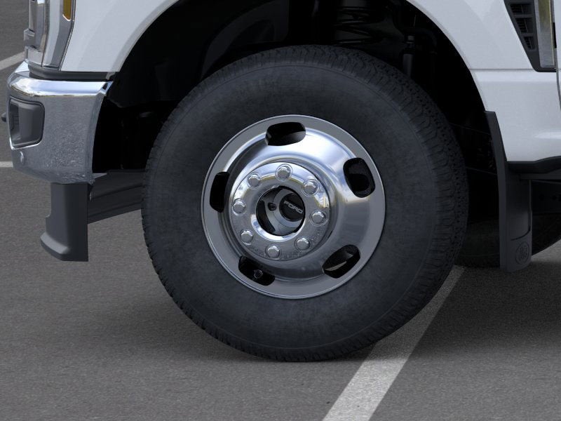 2025 Ford Super Duty F-350 DRW LARIAT