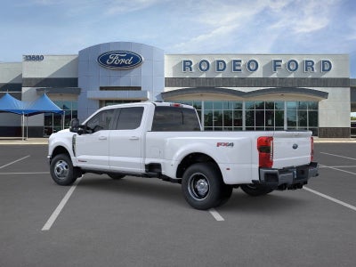 2025 Ford Super Duty F-350 DRW LARIAT