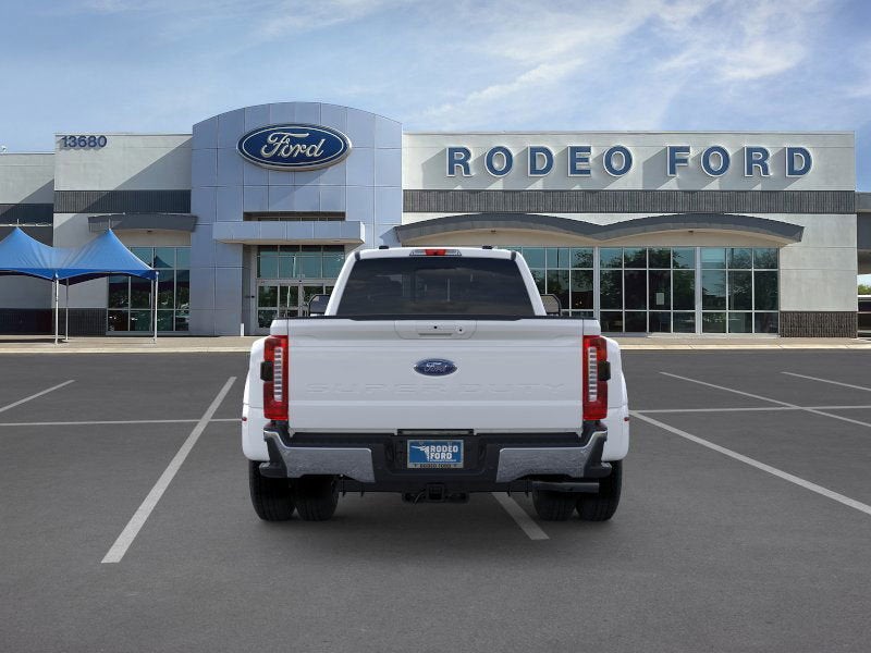 2025 Ford Super Duty F-350 DRW LARIAT