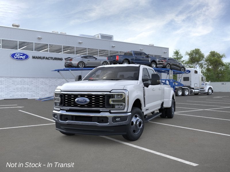 2026 Ford Super Duty F-350 DRW LARIAT