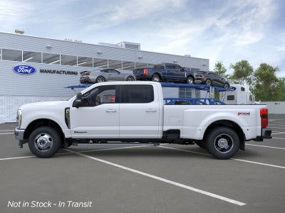 2026 Ford Super Duty F-350 DRW LARIAT
