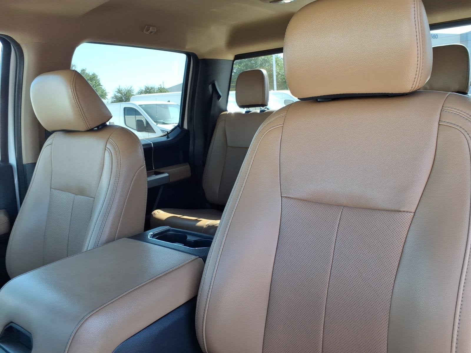 2022 Ford Super Duty F-350 DRW LARIAT