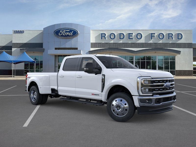 2026 Ford Super Duty F-450 DRW Base