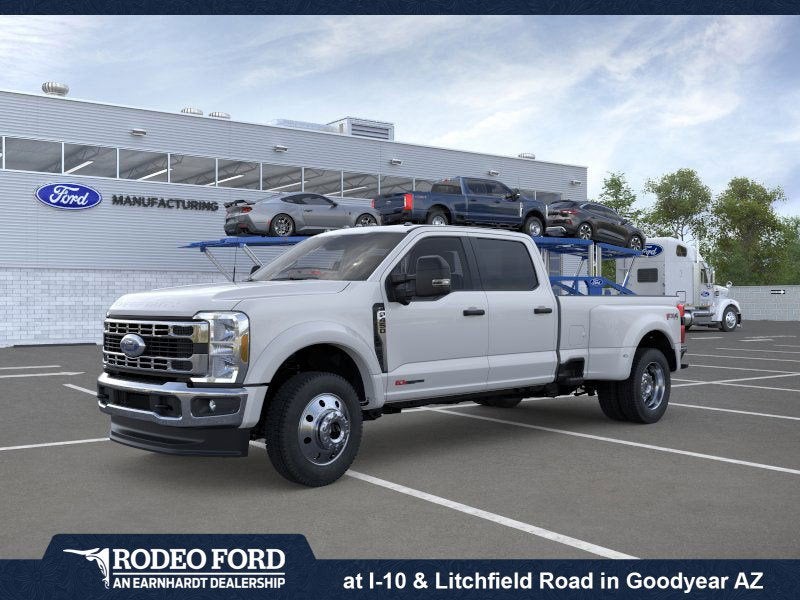 2026 Ford Super Duty F-450 DRW XLT