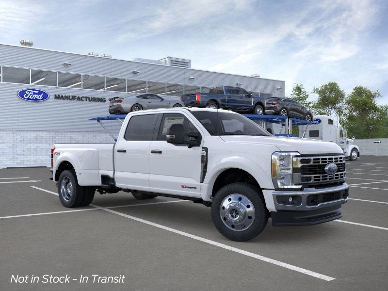 2026 Ford Super Duty F-450 DRW XLT
