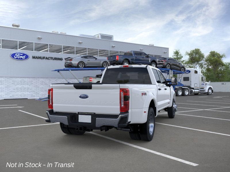 2026 Ford Super Duty F-450 DRW XLT