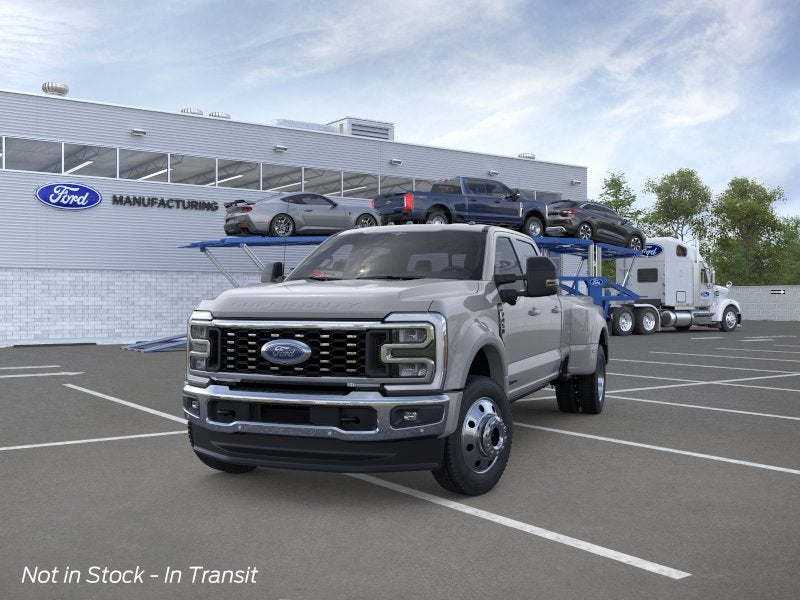 2026 Ford Super Duty F-450 DRW LARIAT