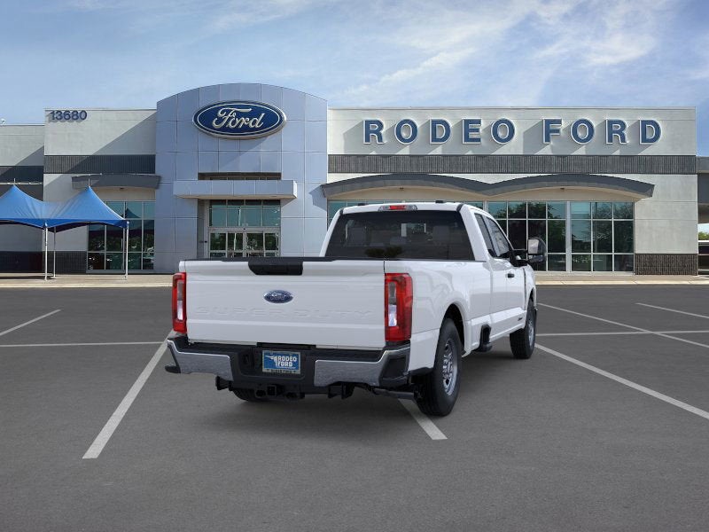 2025 Ford Super Duty F-350 SRW XL