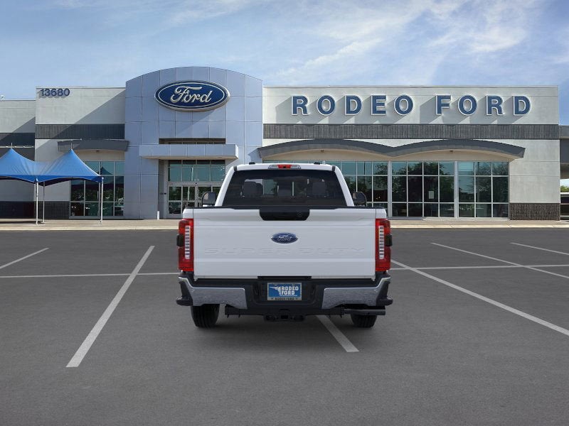 2025 Ford Super Duty F-350 SRW XL