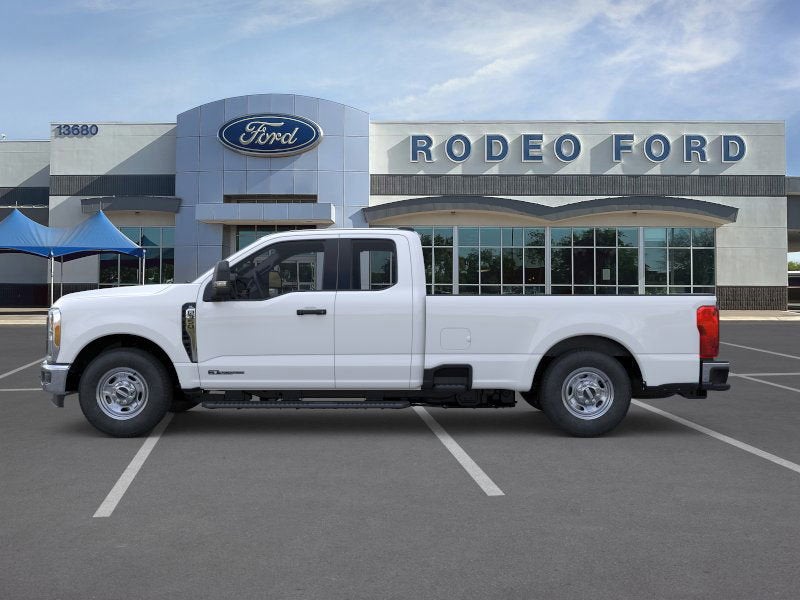 2025 Ford Super Duty F-350 SRW XL