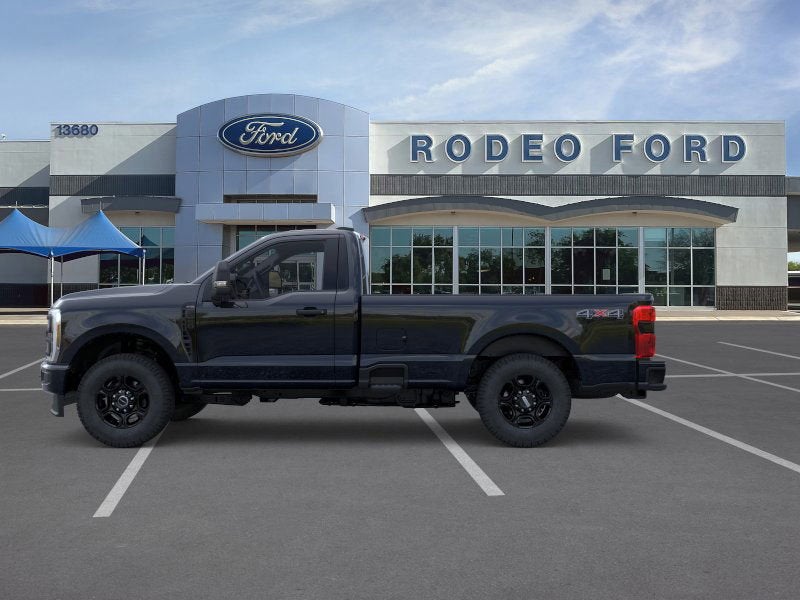 2025 Ford Super Duty F-350 SRW XL