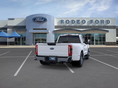 2026 Ford Super Duty F-350 DRW XLT