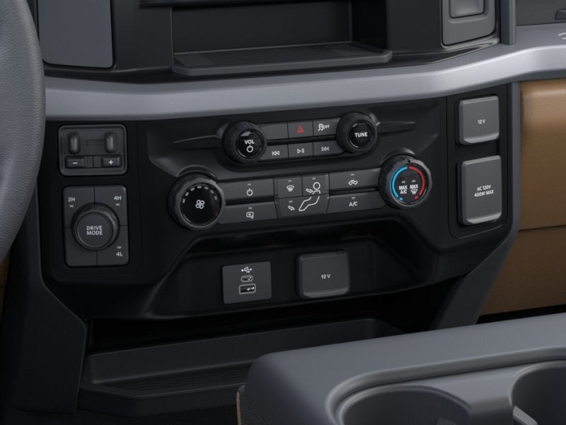 2026 Ford Super Duty F-450 DRW XLT